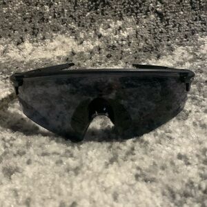 Oakley Encoder Black Prizm Polarized Lenses Matte Black Frame Men’s Sunglasses